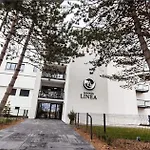 365 apartmány LINEA * Piest'any